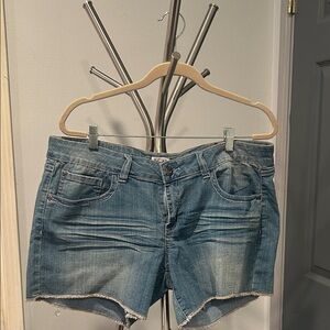 Mudd Light Blue Jean Shorts in‎ great condition. Size 17.